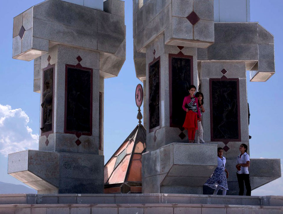 Turkish nationalist monument on the Armenian border